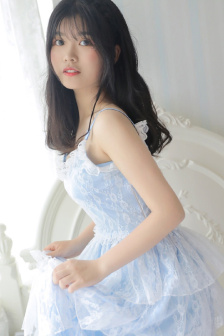 女按摩师